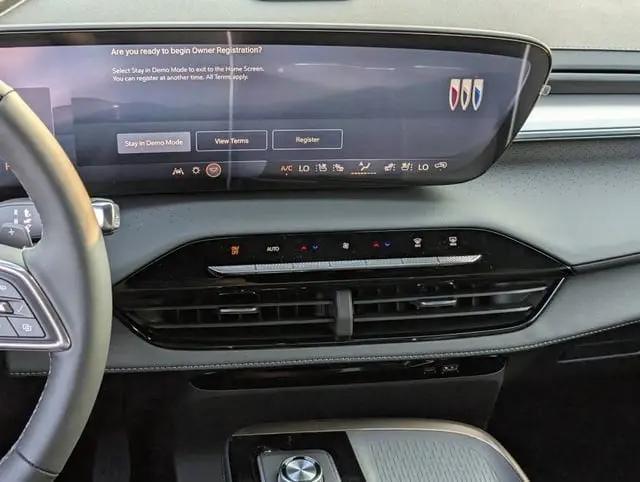 2026 Buick Enclave Avenir FWD