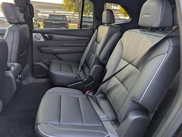 2026 Buick Enclave Avenir FWD