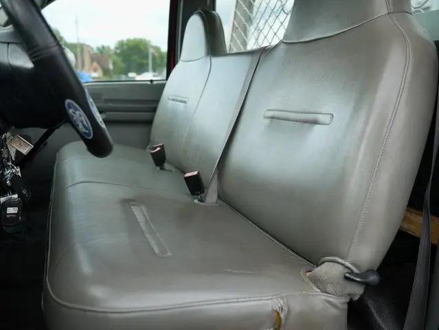2004 Ford F-450 XL