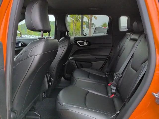 2026 Jeep Compass Limited Altitude
