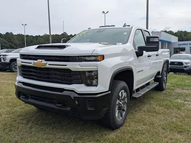 2025 Chevrolet Silverado 2500HD 4WD Double Cab Standard Bed Custom