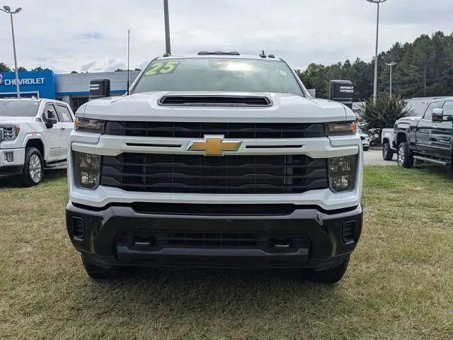 2025 Chevrolet Silverado 2500HD 4WD Double Cab Standard Bed Custom