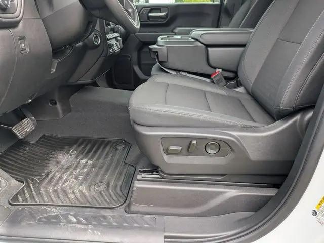 2025 Chevrolet Silverado 2500HD 4WD Double Cab Standard Bed Custom