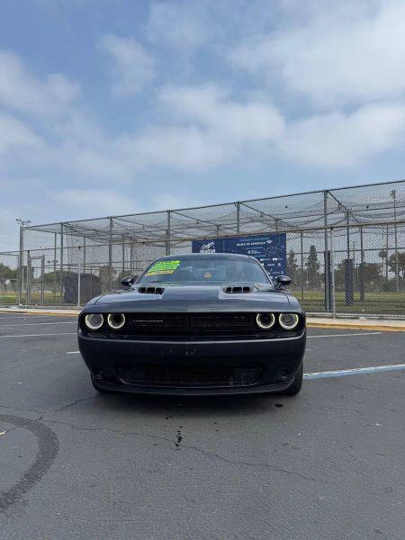 2018 Dodge Challenger SXT for sale in Bell, CA