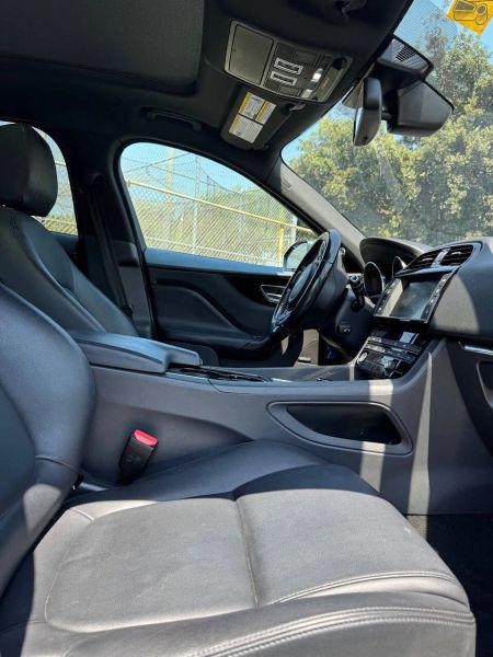 2017 Jaguar F-PACE 35t Premium