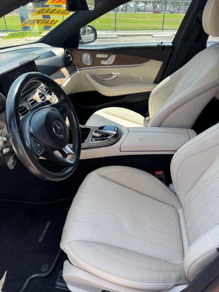 2018 Mercedes-Benz E-CLASS E 300 E 300