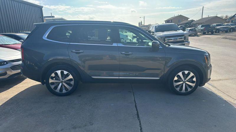 2020 Kia Telluride S