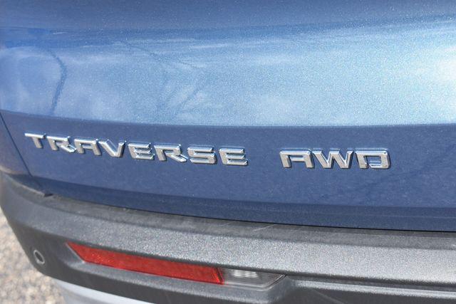 2026 Chevrolet Traverse AWD LT