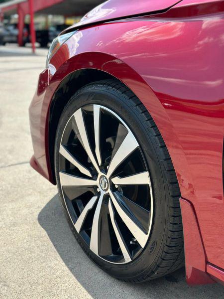 2019 Nissan Altima 2.5 Platinum