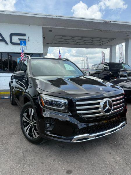 2025 Mercedes-Benz GLB 250