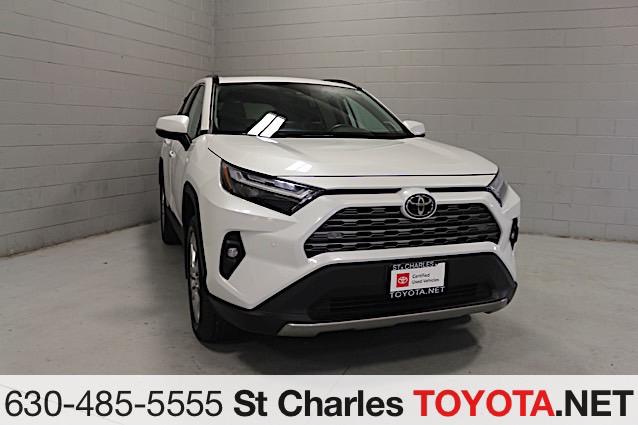 2023 Toyota RAV4 Limited's photo
