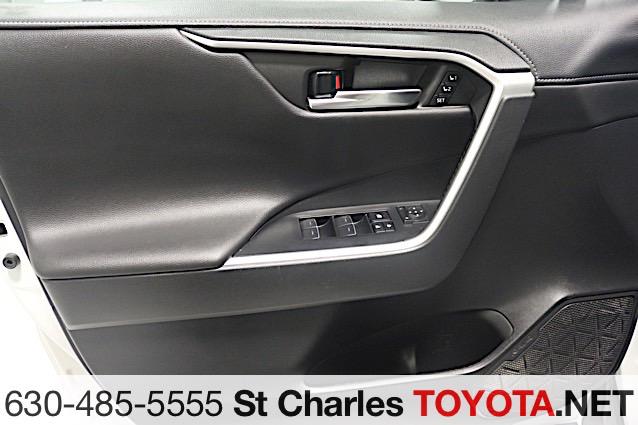 2023 Toyota RAV4 Limited - Photo 14