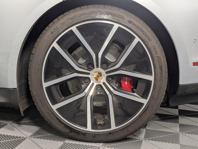 2025 Porsche Taycan 4S
