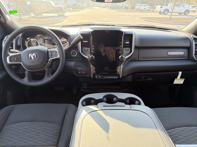 2025 Ram 2500 Big Horn Crew Cab 4x4 8' Box