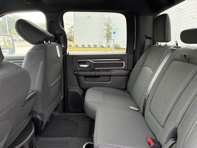 2025 Ram 3500 Big Horn Crew Cab 4x4 8' Box