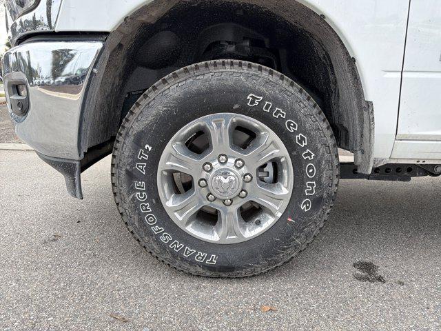2025 Ram 3500 Big Horn Crew Cab 4x4 8' Box