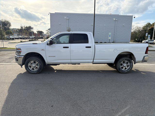2025 Ram 3500 Big Horn Crew Cab 4x4 8' Box