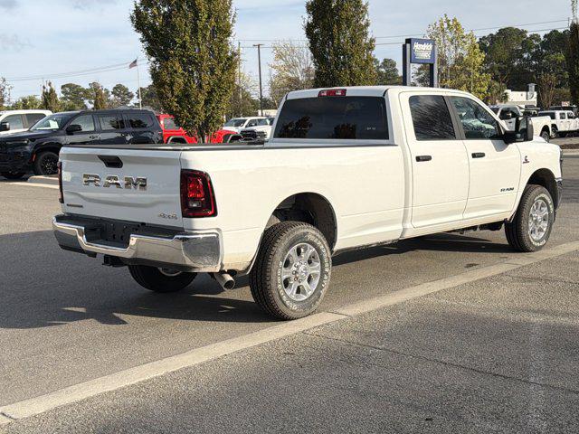 2025 Ram 3500 Big Horn Crew Cab 4x4 8' Box
