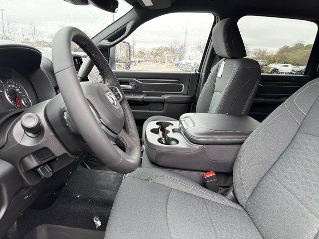 2025 Ram 3500 Big Horn Crew Cab 4x4 8' Box