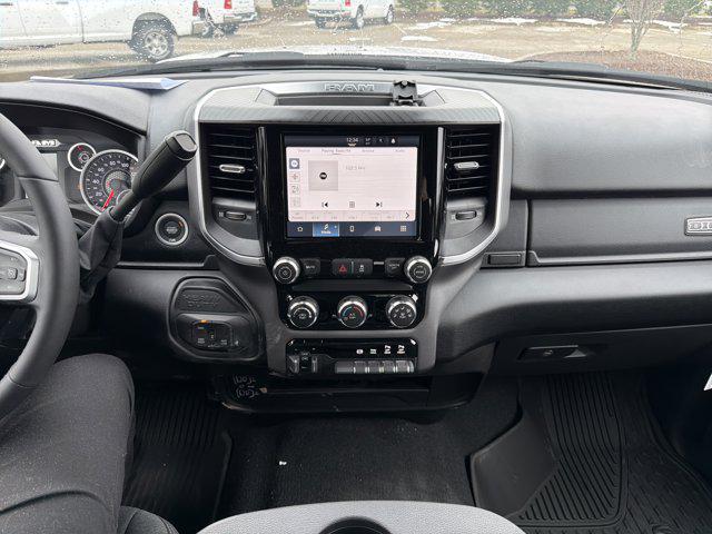 2025 Ram 3500 Big Horn Crew Cab 4x4 8' Box