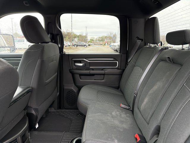 2025 Ram 3500 Big Horn Crew Cab 4x4 8' Box