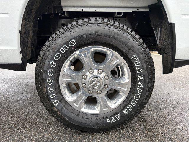 2025 Ram 3500 Big Horn Crew Cab 4x4 8' Box