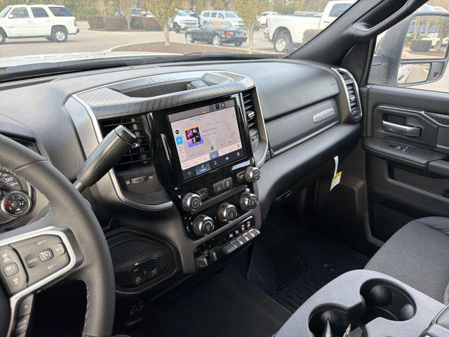 2025 Ram 3500 Big Horn Crew Cab 4x4 8' Box