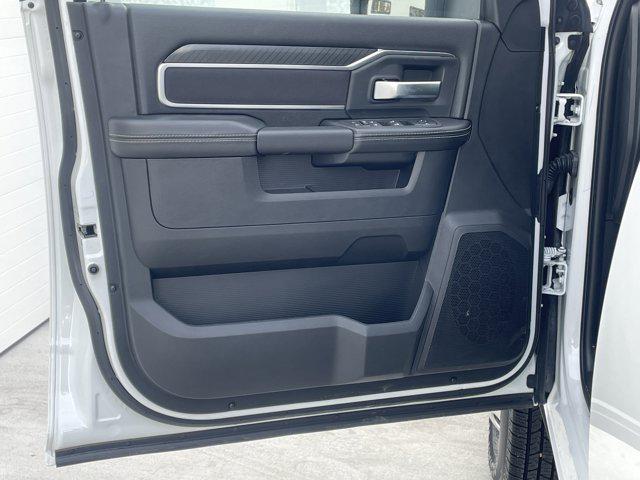 2025 Ram 3500 Tradesman/Big Horn