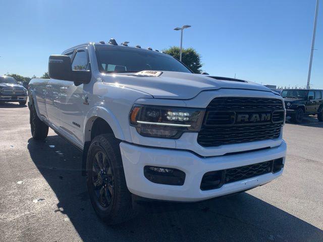 2024 RAM 3500 Limited Crew Cab 4x4 8 Box