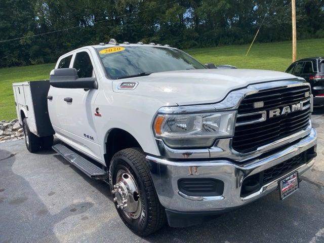 2020 RAM 3500 Tradesman Crew Cab 4x4 8 Box