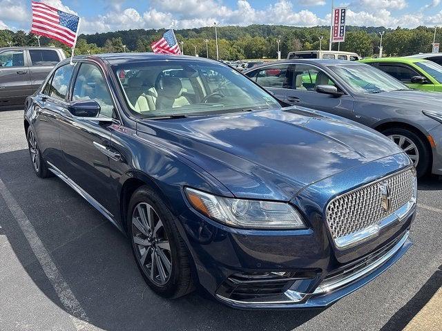 2017 Lincoln Continental Premiere