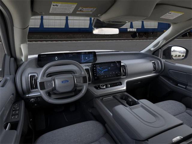 2025 Ford Expedition Active MAX