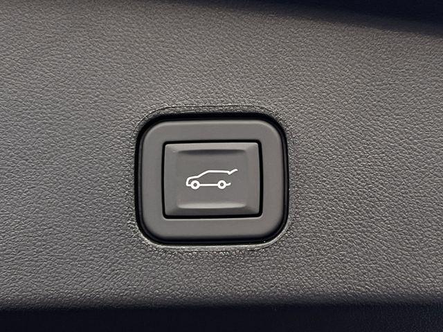 2026 Cadillac iQ Luxury