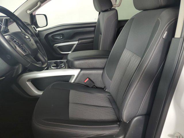 2021 Nissan Titan Crew Cab SV 4x2