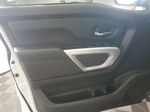 2021 Nissan Titan Crew Cab SV 4x2