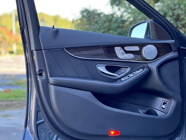 2016 Mercedes-Benz C-CLASS C 300 4dr Sdn C 300 RWD