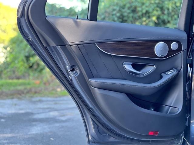 2016 Mercedes-Benz C-CLASS C 300 4dr Sdn C 300 RWD