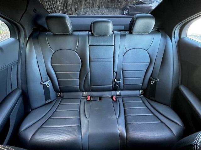2016 Mercedes-Benz C-CLASS C 300 4dr Sdn C 300 RWD