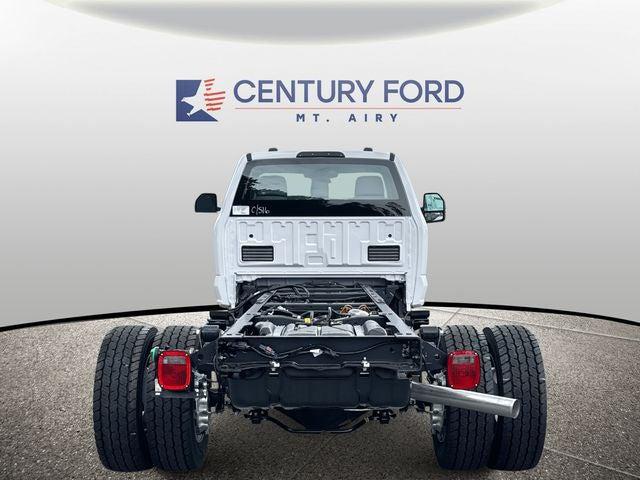 2025 Ford Super Duty F-600 XL