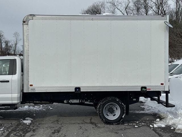 2025 Ford Super Duty F-600 XL