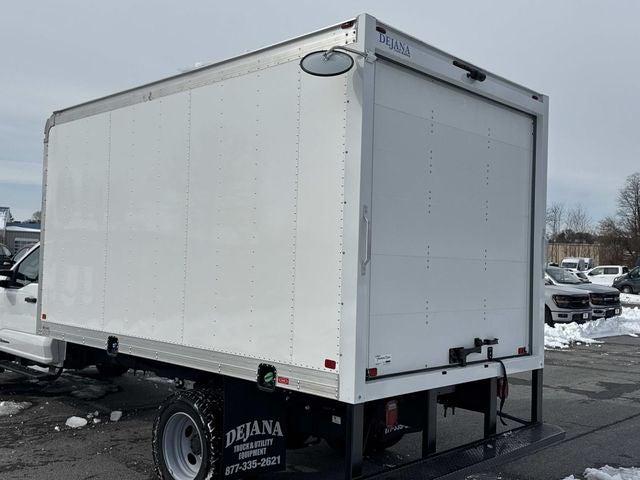 2025 Ford Super Duty F-600 XL