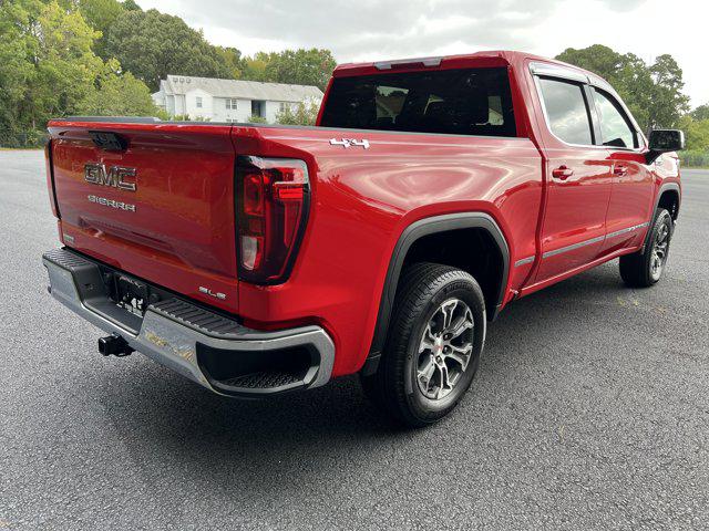 2023 GMC Sierra 1500 4WD Crew Cab Short Box SLE