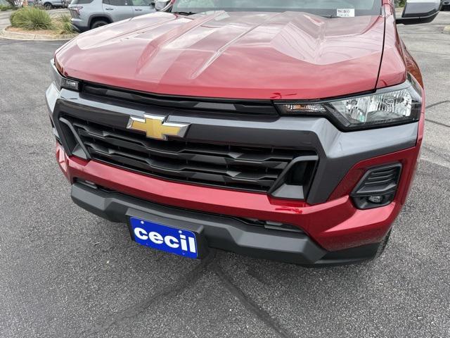 2024 Chevrolet Colorado 2WD LT