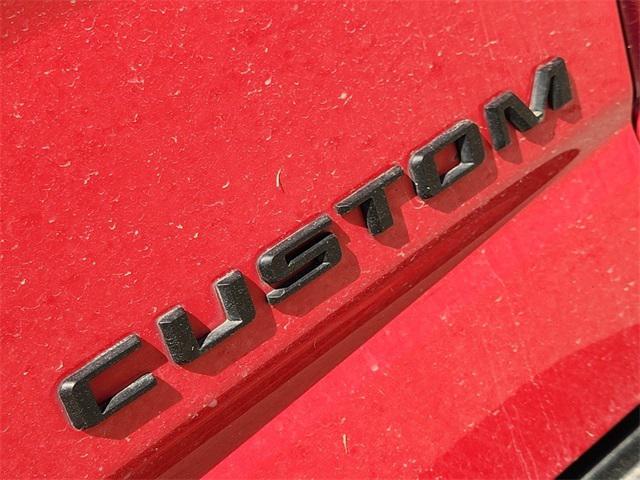2020 Chevrolet Silverado 1500 4WD Crew Cab Short Bed Custom