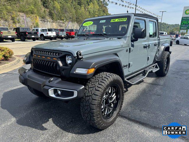 2024 Jeep Gladiator Sport