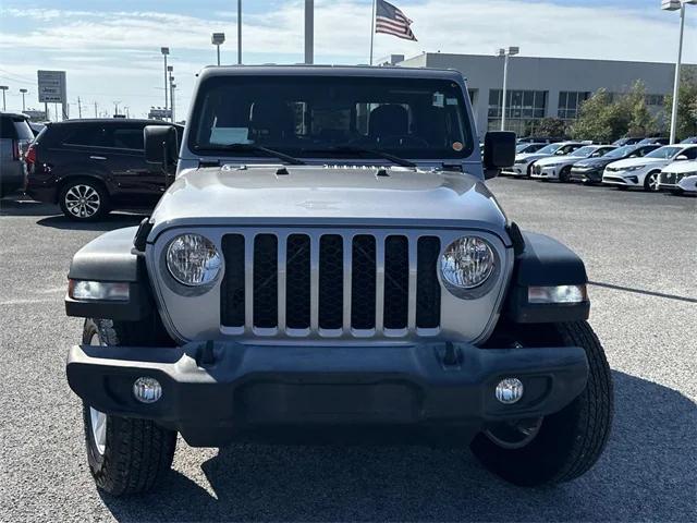 2020 Jeep Gladiator Sport S 4X4 2020 Jeep Gladiator Sport S 4X4