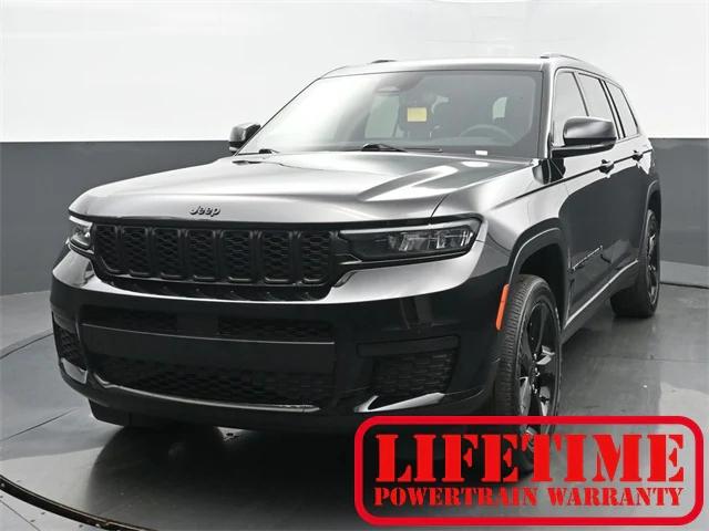 2023 Jeep Grand Cherokee L Altitude 4x4 2023 Jeep Grand Cherokee L Altitude 4x4