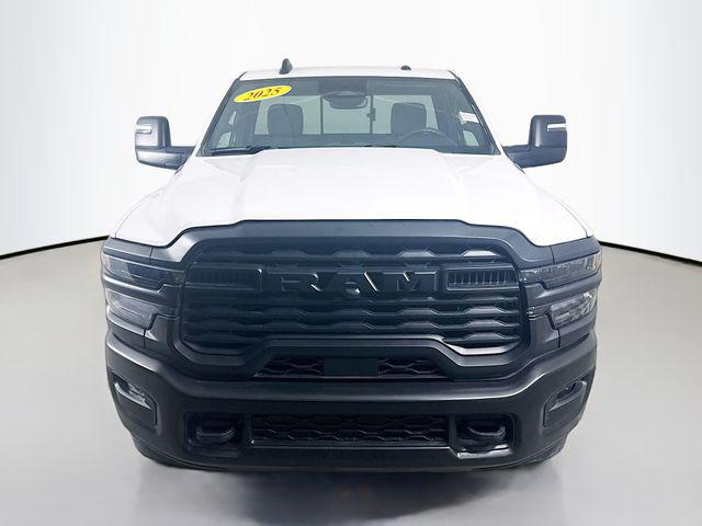 2025 RAM 3500 Tradesman Regular Cab 4x2 8 Box 2025 RAM 3500 Tradesman Regular Cab 4x2 8 Box