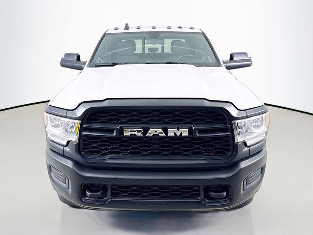 2022 RAM 2500 Tradesman Crew Cab 4x4 64 Box 2022 RAM 2500 Tradesman Crew Cab 4x4 64 Box