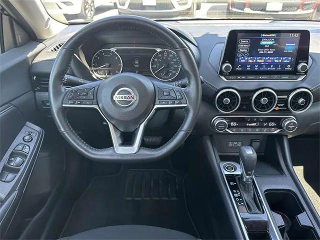 2023 Nissan Sentra SV Xtronic CVT